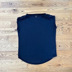 Athleta Women's Outbound Cap Sleeve Cinched Shoulder Tshirt in Black (Size XS)